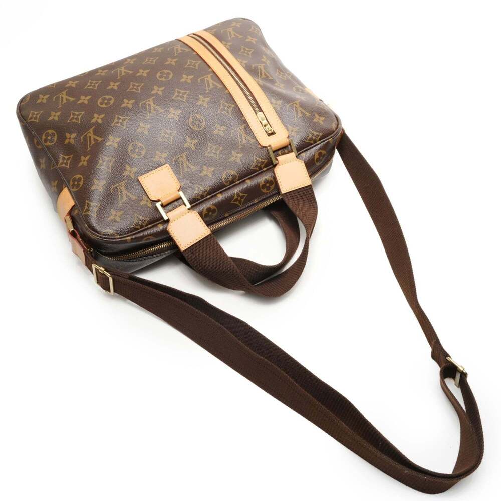 LOUIS VUITTON Authentic Brown Monogram Shoulder Bag - Picture 8 of 13
